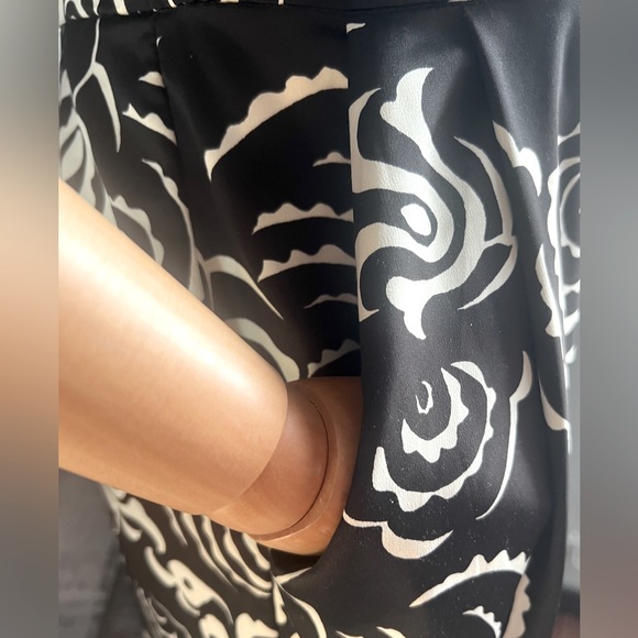 RACHEL ROY BLACK AND IVORY SATIN STRAPLESS JUMPSUIT - Picture 7 of 10